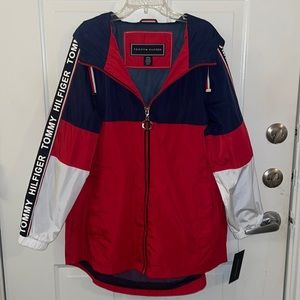 Tommy Hilfiger Zip Up Color Block Raincoat/Windbreaker (Hooded)